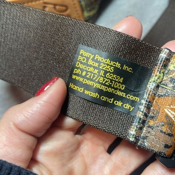 Perry adult camo suspenders - Picture 7 of 7